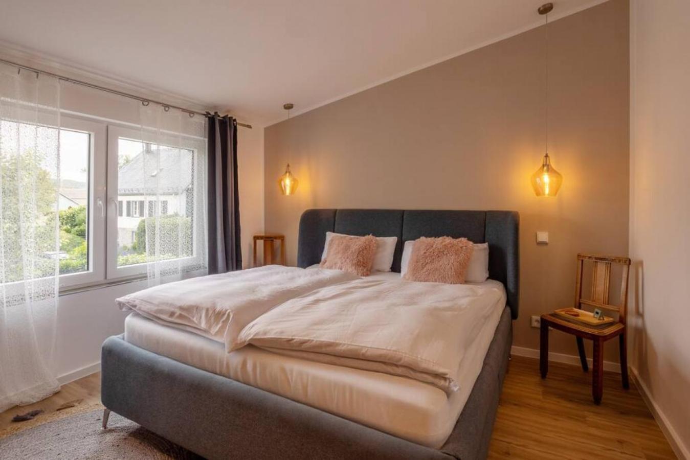 Adenauer Zwoelf - Das 5 Sterne Ferienhaus Mit Sauna Und Garten Am Eifelsteig Kerpen  Exterior foto